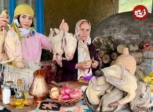 ببینید| غذای روستایی در ایران؛ اردک کبابی روی آتش با پوره سیب زمینی
