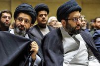 عکس؛ سفر به تاریخ؛ «سید میثم و سید مسعود خامنه‌ای» در مراسم تودیع دولت هاشمی؛ سال 1376