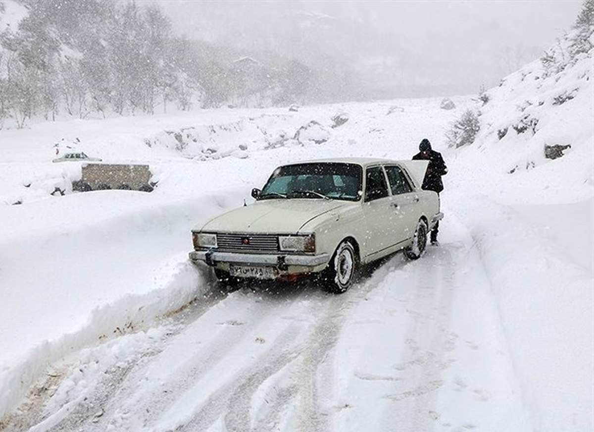 (ویدئو) تصاویری از حجم باورنکردنی برف در روستای کانی 