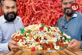 ببینید| غذای روستایی در پاکستان؛ پخت 15 کیلوگرم حلوای هویج در روستا