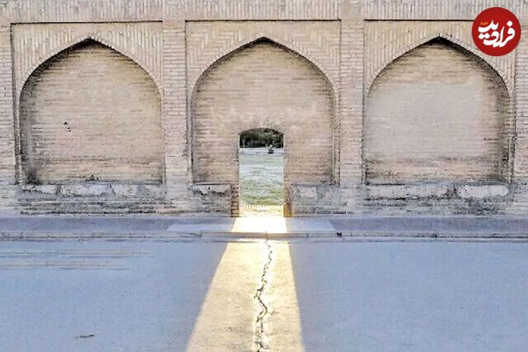اصفهان زیر پای ۱.۲۴ میلیون نفر در حال ریزش؛ فرونشست زمین، بمب ساعتی خاموش