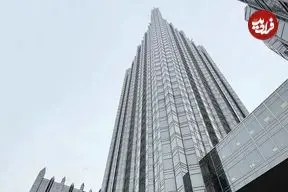 تصاویر| شاهکار معماری گوتیک شیشه‌ای؛ قلعه ترسناک فیلپ جانسون و «قلعه کلاو» در کارتون مشهور «کارآگاه گجت»