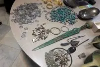 جزئیات کشف ۸۲ هزار سکه و شی عتیقه تقلبی
