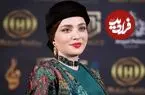 عکس| سفر زمان؛ چهره و استایل خاص «بهنوش طباطبایی» 10 سال قبل روی صحنه تئاتر