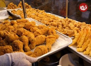 ببینید؛ غذای خیابانی در کره؛ تهیه مرغ و میگوی سوخاری در سئول