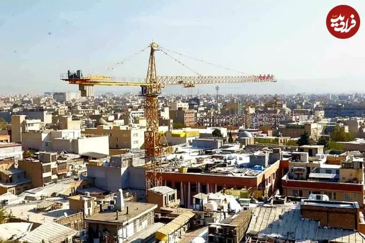 در حیاط شاهیِ تهران چه خبر است؟