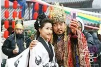 عکس| سفر زمان؛ «بانو سوریانگ» در جشن تولد 1 سالگی‌اش؛ 17 سال قبل از سریال جومونگ