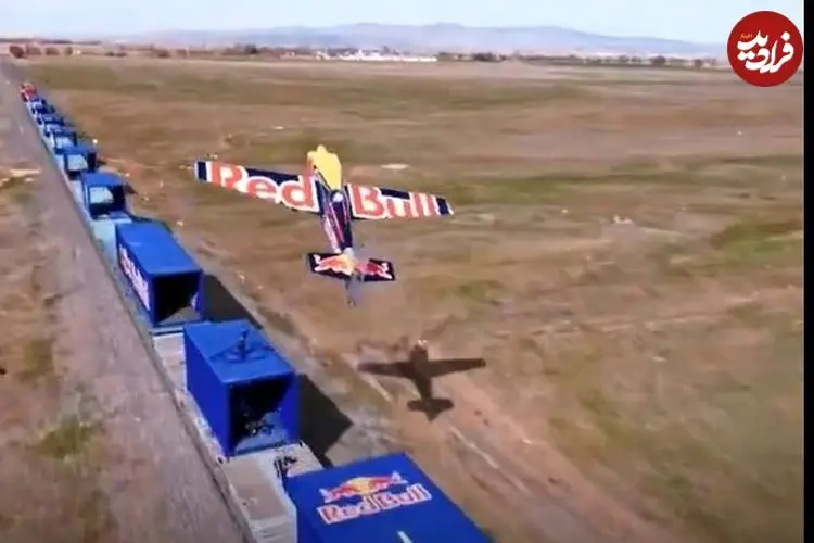 ببینید| اولین خلبانی که روی قطار نشست 