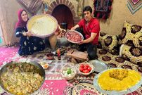 ببینید؛ غذای روستایی در ایران؛ پخت نان سنتی و یک غذا با جگر مرغ