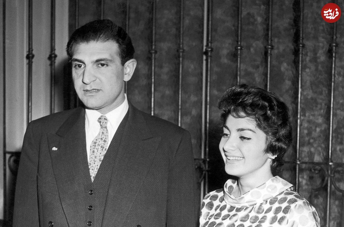 عکس؛ سفر در زمان؛ «شهناز پهلوی در کنار پدرش در یک ورزشگاه در سوئیس»؛ سال 38