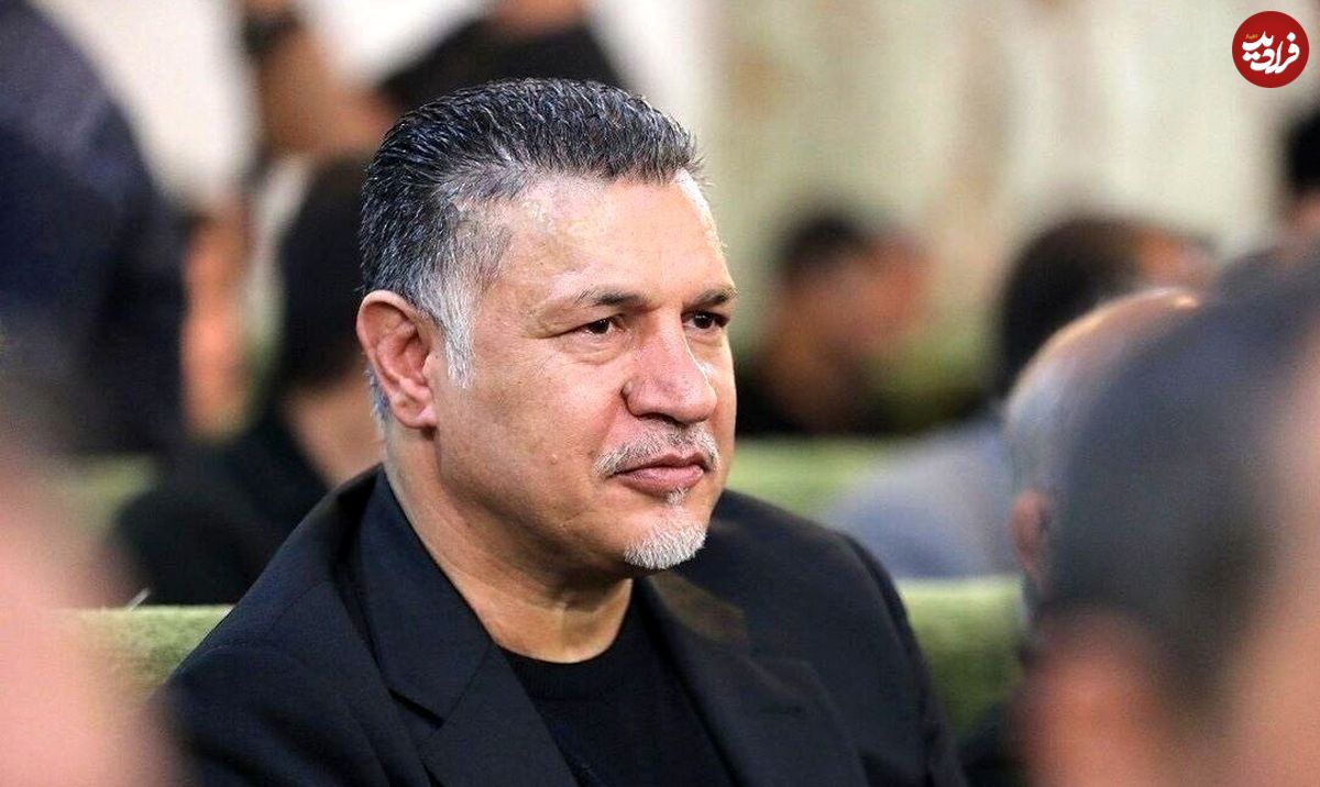 (عکس) سفر به ایران قدیم؛ احمدینژاد به علی دایی زمین هدیه داد!