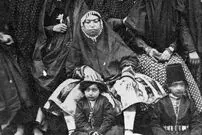 عکس| سفر زمان؛ «محمدحسین خان، خواهرزادۀ ناصرالدین شاه» سوار بر یک چهارچرخۀ عجیب
