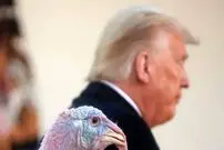 عکس؛ آخرین مراسم عفو بوقلمون توسط ترامپ در کاخ سفید