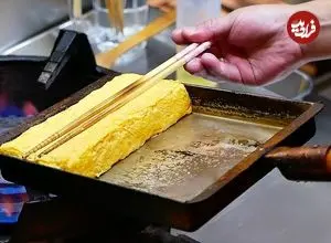 ببینید| غذای خیابانی در ژاپن؛ پخت املت با ماهی و تخم مرغ در اوکیناوا