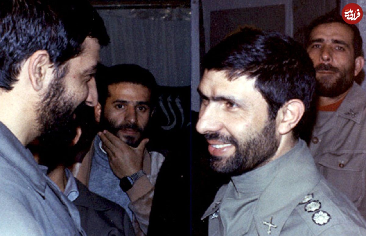 عکس؛ سفر در زمان؛ «صیاد شیرازی با لباس شخصی در کنار 3 پسرش»؛ دهه 70
