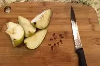 (ویدئو) یک روش بی دردسر و جالب و برای کاشت درخت گلابی در خانه از طریق دانه