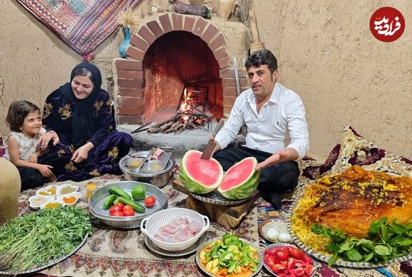 ببینید؛ غذای روستایی در ایران؛ پخت یک غذای سنتی با مرغ