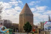 عکس| سفر به ایران قدیم؛ منظرۀ «برج علاءالدوله ورامین» در یک قرن قبل
