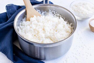آیا خوردن برنج دوباره گرم ‌شده واقعا ضرر دارد؟
