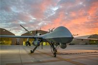 «قاتل بی‌صدا»؛ پهپاد آمریکایی Avenger به سلاح لیزری مجهز شد