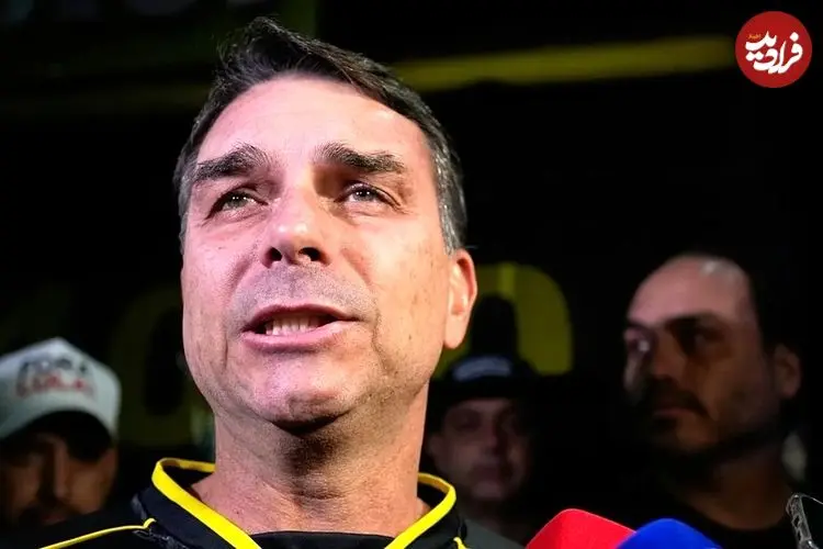 پدر در زندان؛ پسر در سودای ریاست جمهوری