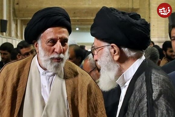 عکس؛ سفر به تاریخ؛ «سید هادی خامنه‌ای، برادر رهبر انقلاب» در جوانی در کنار «ضرغامی»؛ دهۀ 60