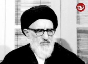 عکس| سفر در زمان؛ «آیت الله طالقانی» در یک نشست مطبوعاتی در خانه اش؛ سال 58