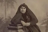 تصاویر؛ سفر به عصر قاجار؛ «عالیه خانم» روی پلّکان قصر و «شیر و خورشید» در سن‌پترزبورگ