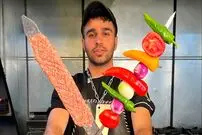 ببینید| غذای خیابانی در ایران؛ تهیه کباب بناب با گوشت بره و گوساله