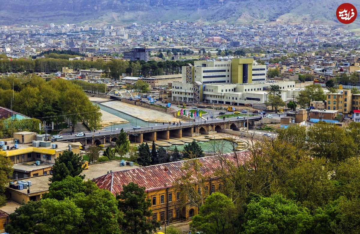 (عکس) ایران قدیم؛ نمایی از «خرم آباد» در دهه 1310 وقتی خانه ها کاهگلی بود