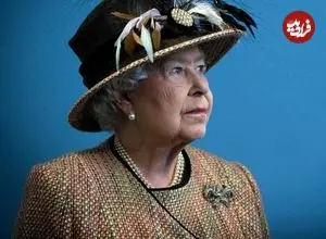 عکس| سفر در زمان؛ «ملکه الیزابت دوم» در حال اسب سواری به همراه پدرش؛ سال 1313