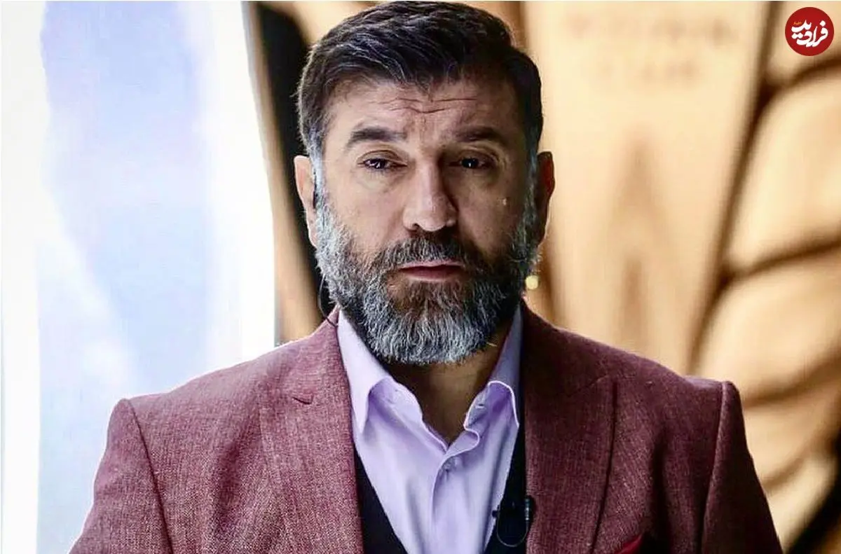 عکس| سفر در زمان؛ «علی انصاریان» در جشن تولد 43 سالگی و در کنار مادرش؛ سال 99