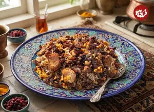 طرز تهیه رب پلو شیرازی با مرغ، گردو و رب انار