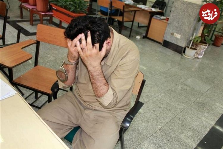 رمزگشایی از قتل پدر و پسر: ساعت مچی و گوشی موبایل، قاتل را لو داد