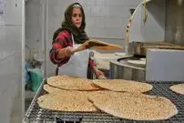 ببینید| غذای خیابانی در ایران؛ مراحل دیدنی پخت نان تافتون کنجدی در تهران
