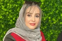 عکس| سفر زمان؛ «شیوا خسرومهر» در کودکی و روی صحنه تئاتر؛ دهه 50