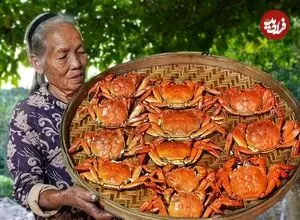 ببینید| غذای روستایی در چین؛ صید 40 خرچنگ و پخت غذای سنتی با آن