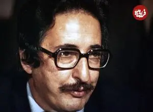 عکس| سفر در زمان؛ «بنی صدر» با لباس نظامی و سوار بر موتور در جبهه؛ سال 59