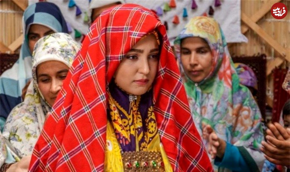 عکس| سفر زمان؛ چهرۀ «صحرا» (سریال بازی نقاب‌ها) بعد از 7 سال در کنار «نعیمه نظام دوست»