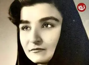 عکس| سفر در زمان؛ «پروین سلیمانی» در 85 سالگی در مراسم تشییع مهری مهرنیا؛ سال 87