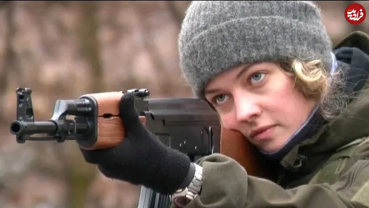(ویدئو) آموزش نظامی زنان اوکراینی برای جبران کمبود سربازان مرد