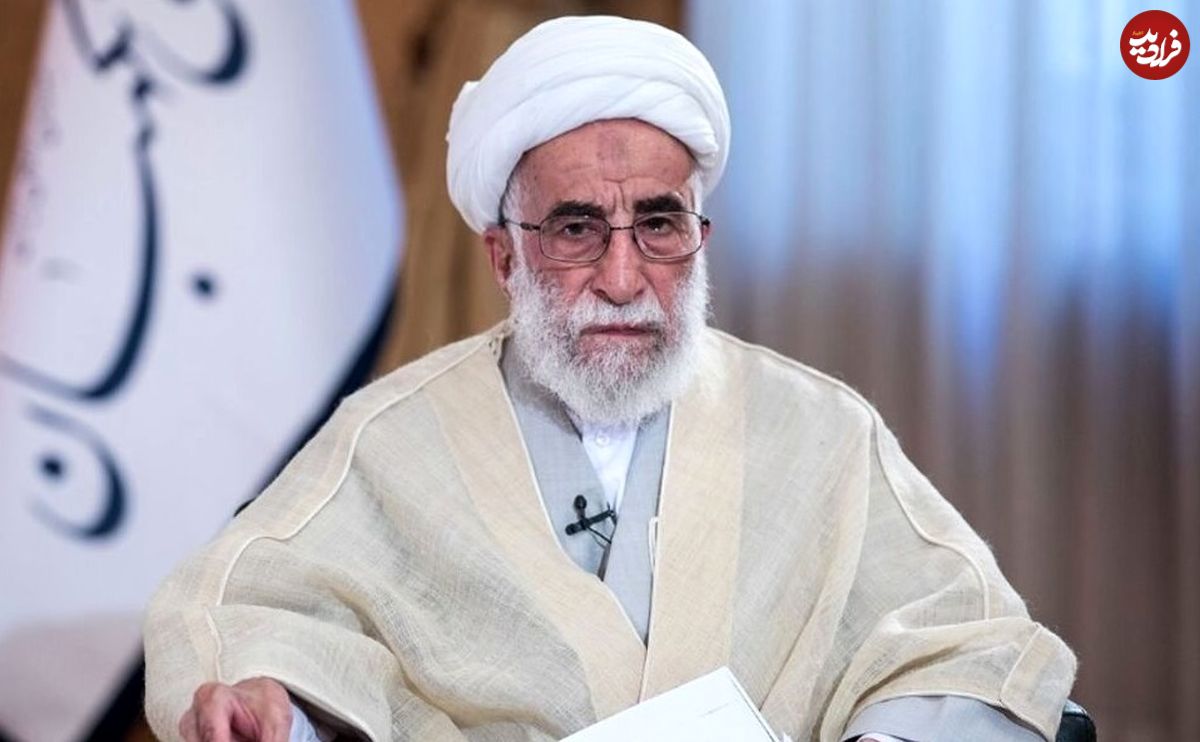 عکس؛ سفر به تاریخ؛ «آیت الله جنتی» در کنار «شهید رجایی و هاشمی رفسنجانی»؛ دهۀ 60