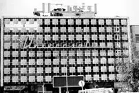 (تصاویر) سفر به تهران قدیم؛ به بهانه مرگ سینمای ۶۰ ساله تهران؛ عکس‌هایی از سینما اونیورسال 