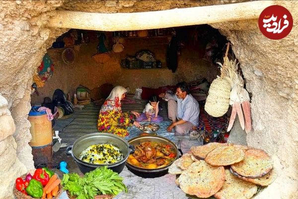 ببینید؛ غذای عشایری در ایران؛ پخت زرشک پلو با مرغ و نان تنوری در غار