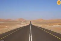 (ویدئو) طولانی‌ترین بزرگراه مستقیم جهان در عربستان؛ ۲۶۵ کیلومتر بدون حتی یک پیچ