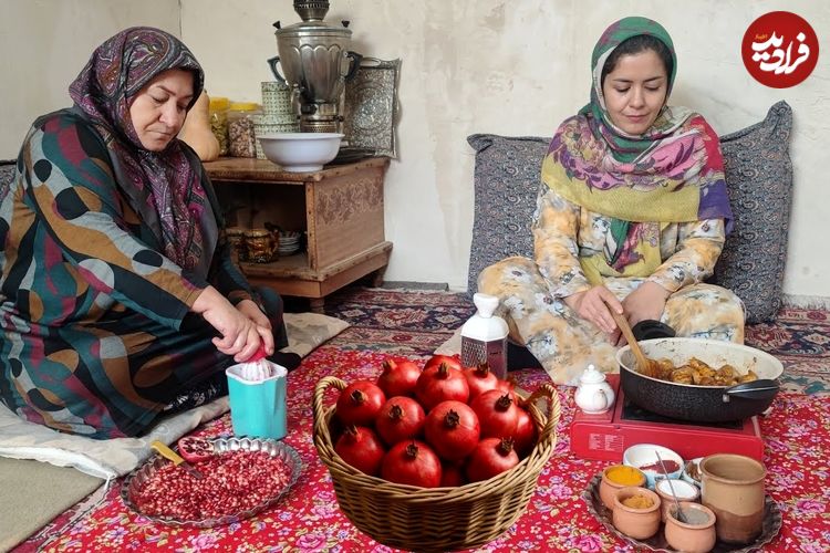 ببینید| غذای روستایی در ایران؛ پخت مرغ ناردونی در روستایی کوهستانی