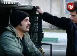 ببینید| سفر در زمان؛ «کیانوش جوان» 12 سال بعد سریال آوای باران در حال موتورسواری در تهران