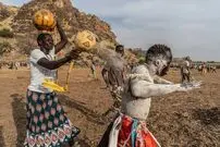 تصاویر؛ کشتی سنتی در سودان؛ نوباها می‌جنگند، نه با اسلحه