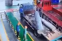 (ویدیو) فرار به‌ موقع یک کارگر چینی از حادثه 
