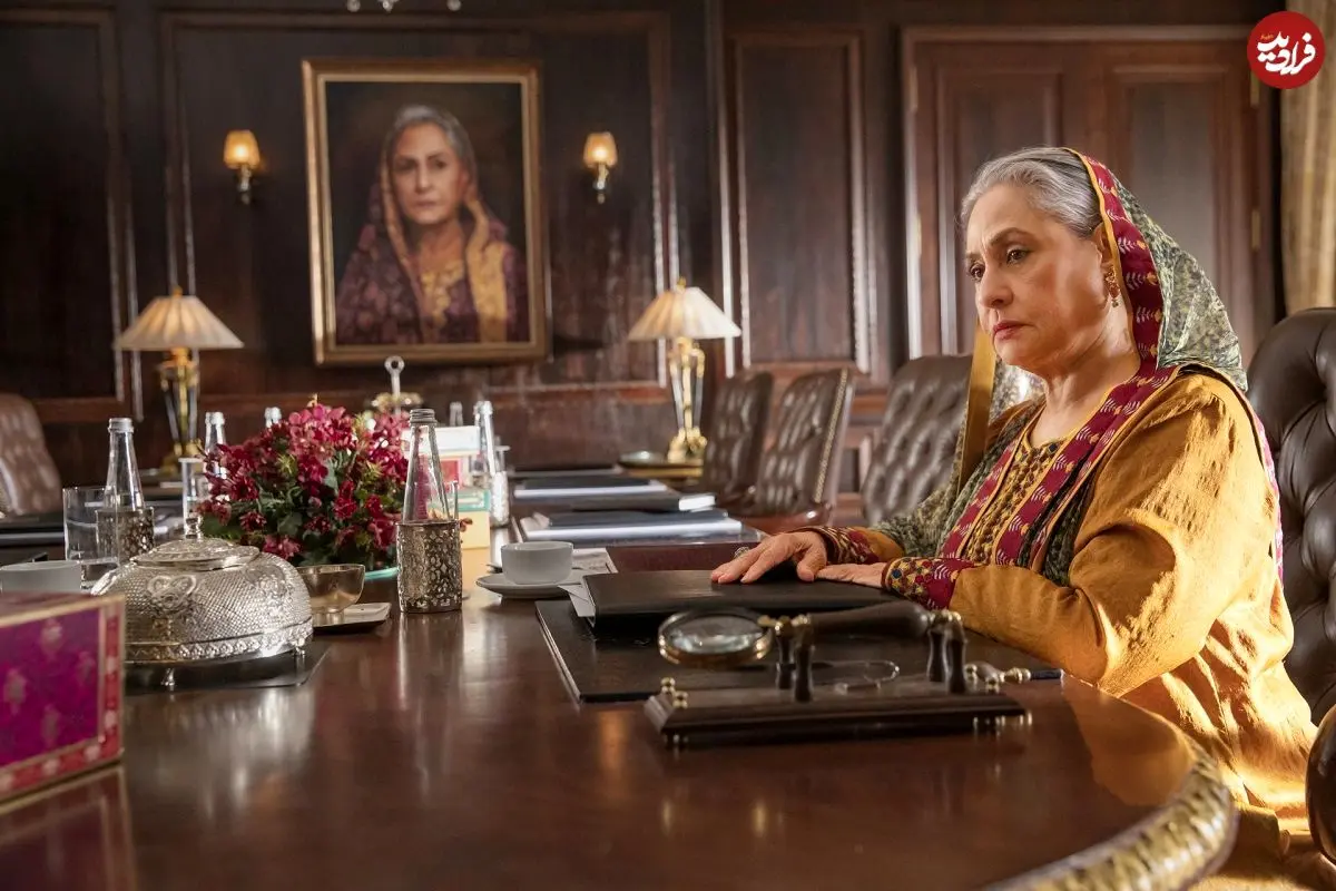 عکس| سفر در زمان؛ «رادا فیلم شعله» در یک کنفرانس مطبوعاتی در دهلی نو؛ سال 1389